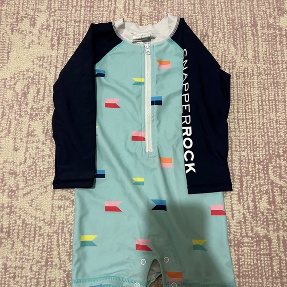 Snapper Rock Rashguard - Picture 2 of 2